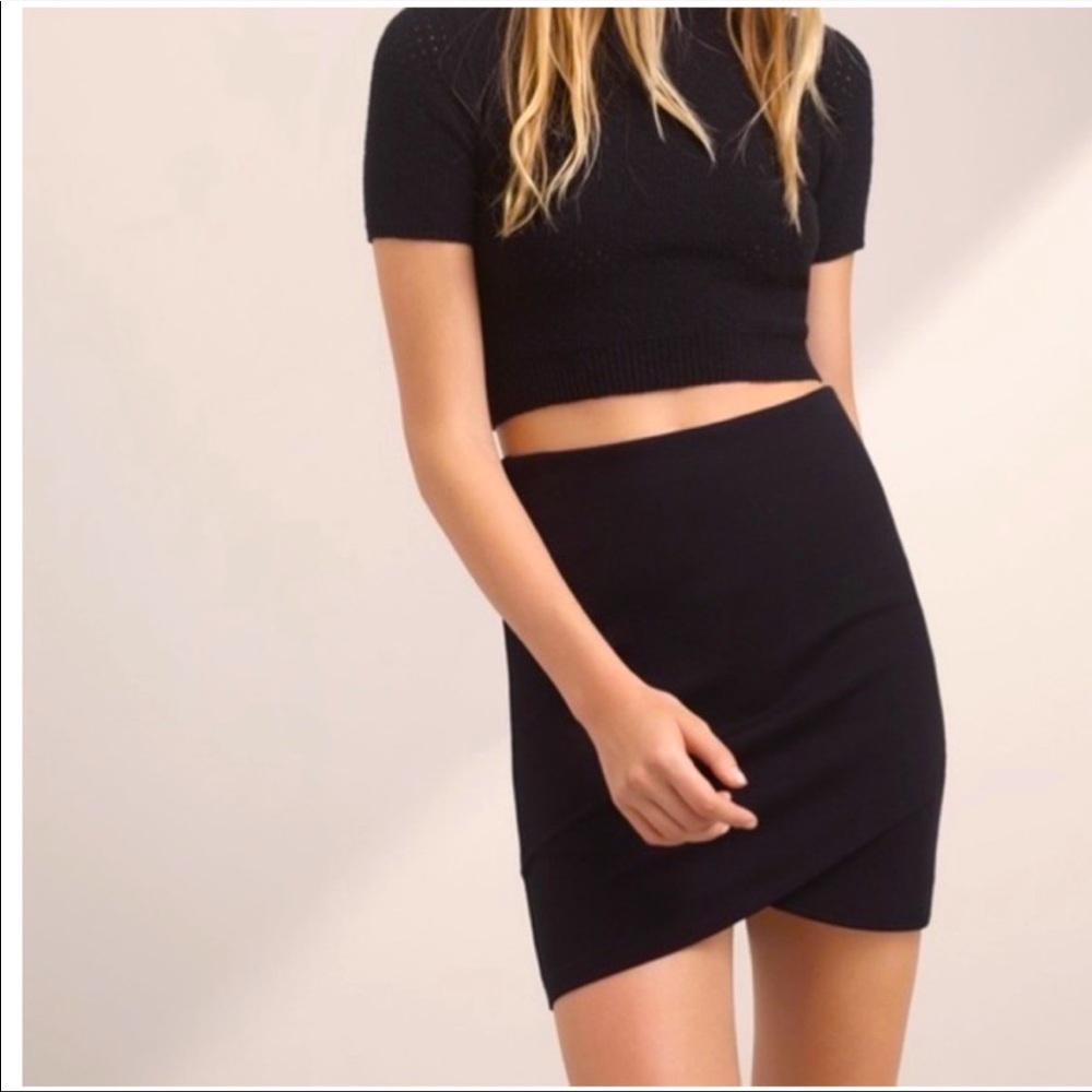 Aritzia Talula Primrose Skirt